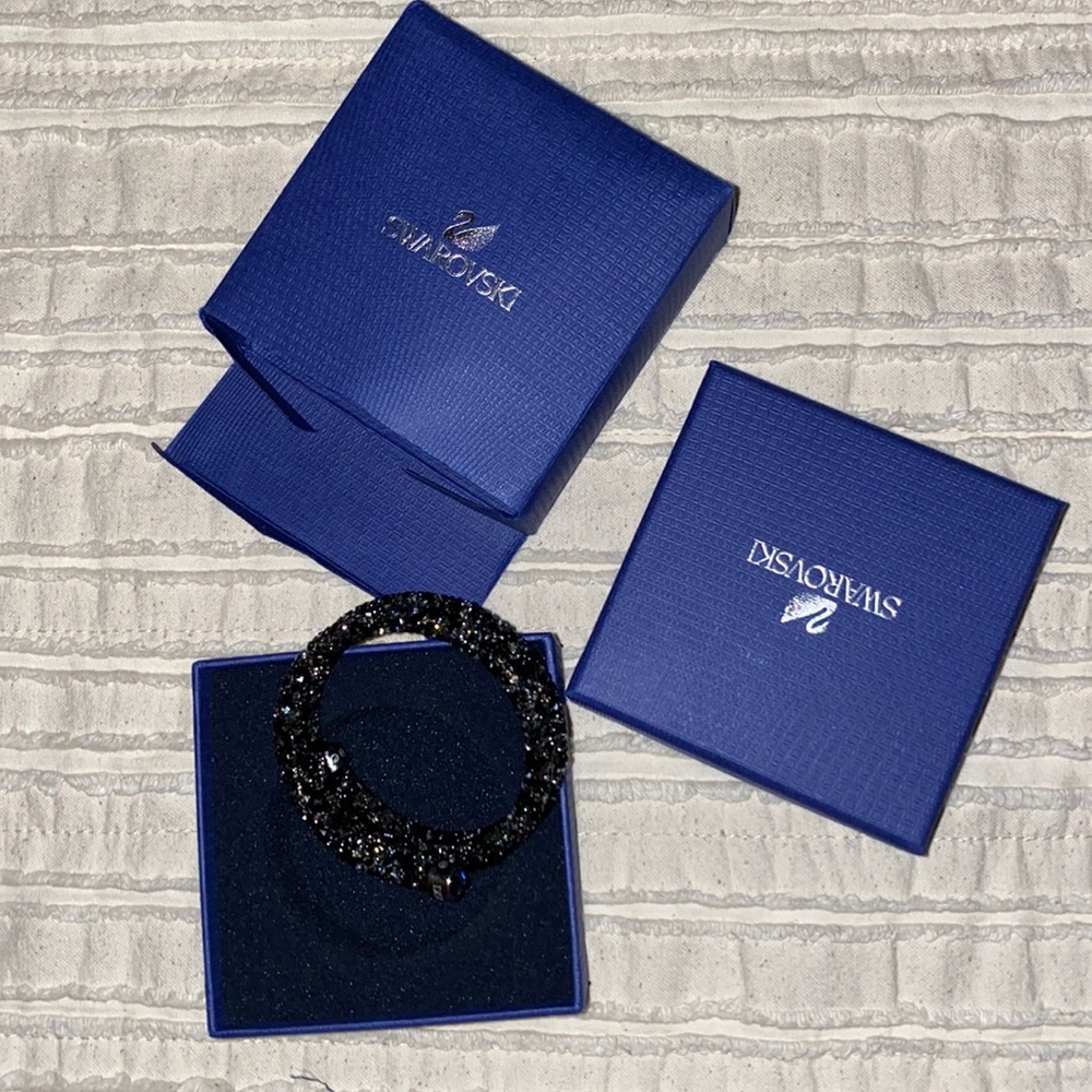 Gorgeous Swarovski braslet